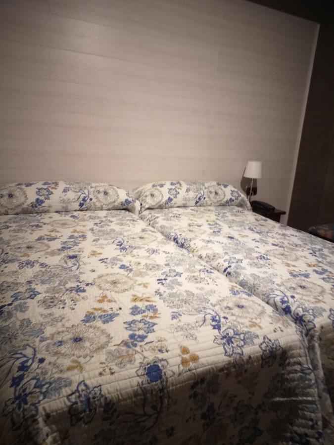 Hotel Giral Biescas Kültér fotó